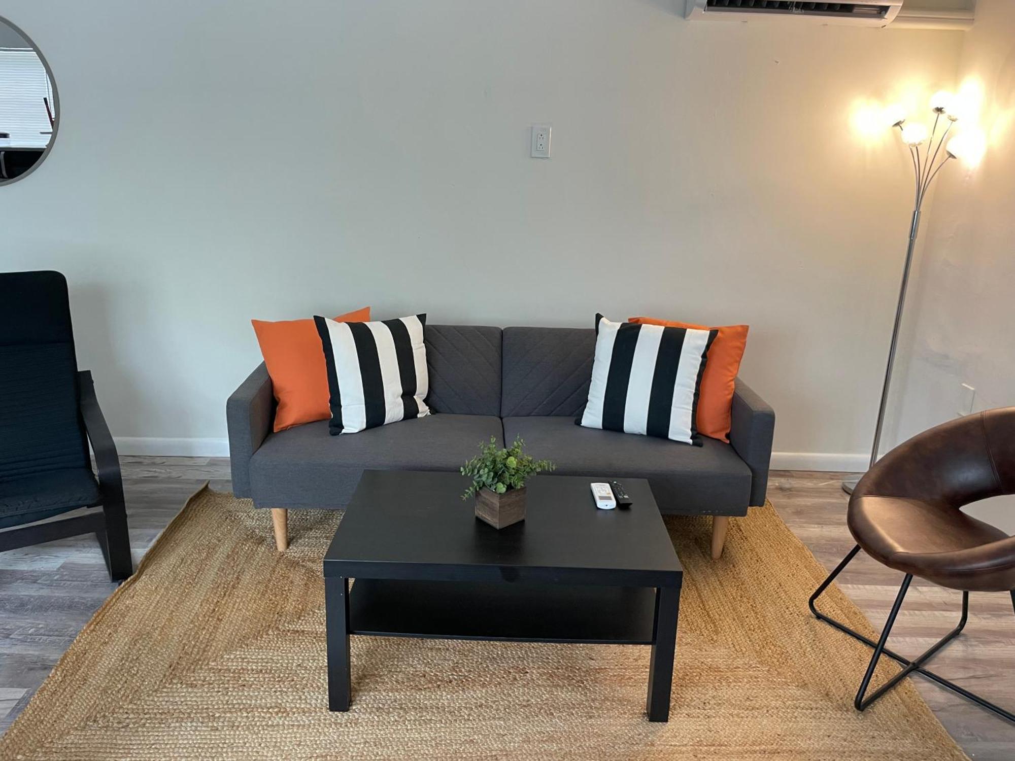 Fully Equipped Apartments With Parking Near Cocowalk Miami Exteriör bild
